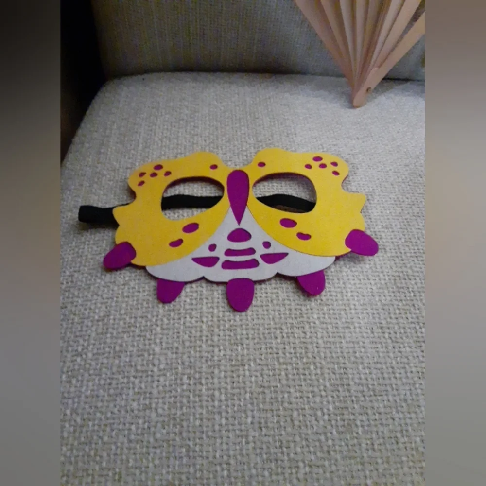 Colorful Masks and Red Fan Set Haloween Newyears Masquerade Party